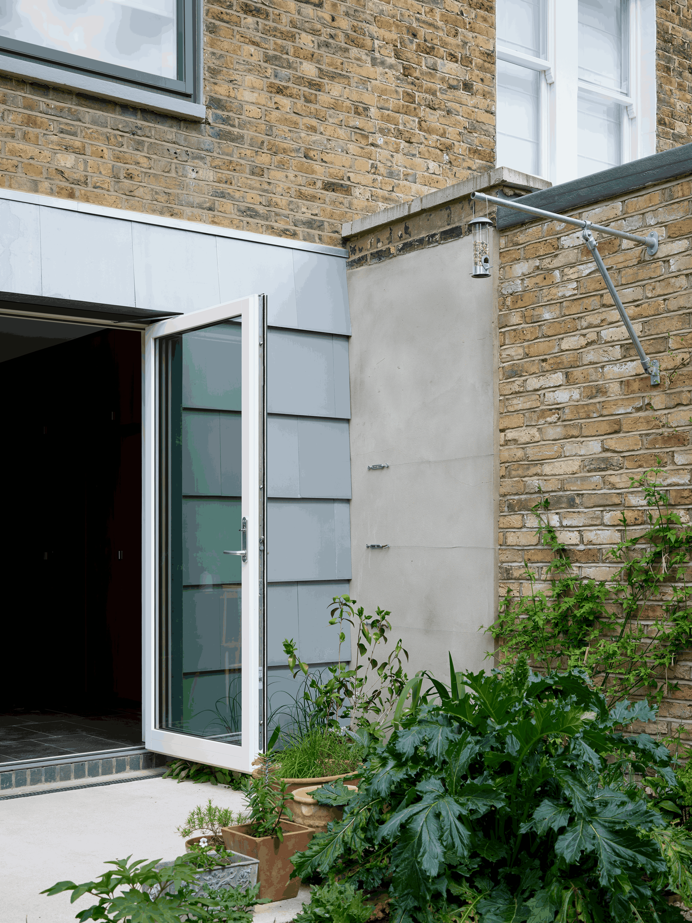 Calbourne garden