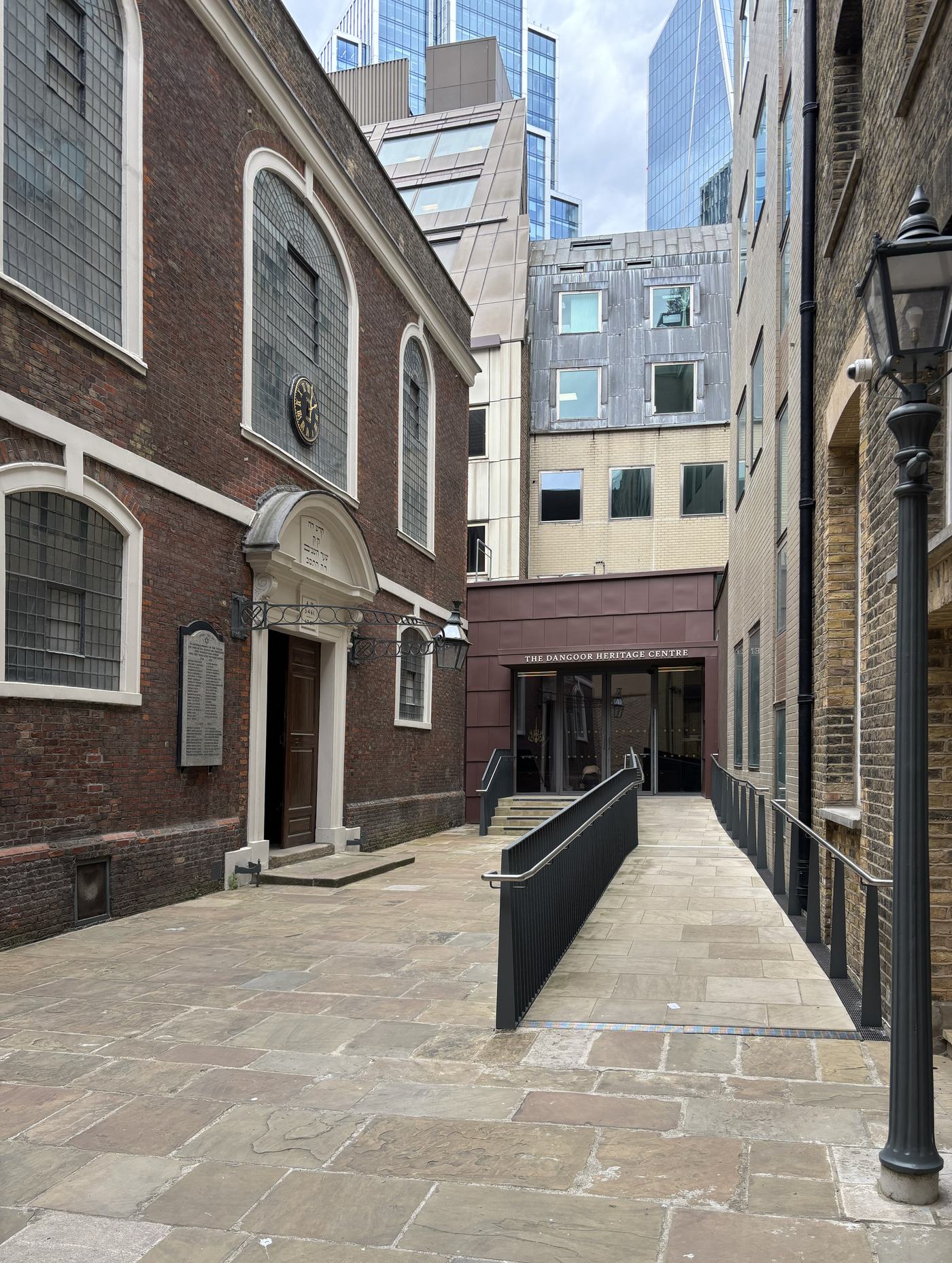 Courtyard bevis marks